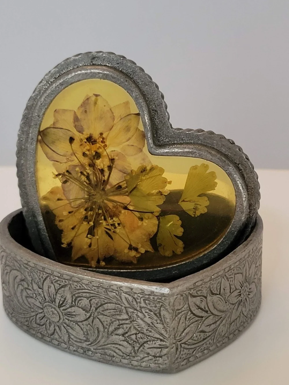 Pewter Heart Shape Trinket Box with Pressed Flower in a Resin Lid
